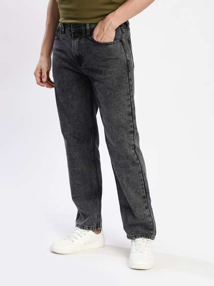 Bene Kleed Men
                          Grey washed Relaxed Fit Pure Cotton Jeans