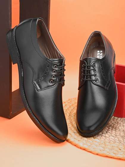 HERE&NOW Men
                        Round Toe Formal Derbys