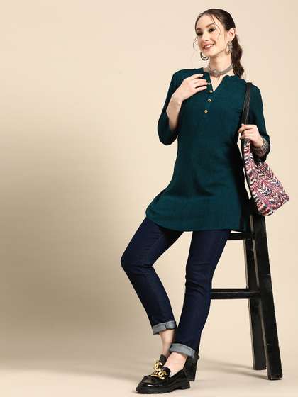 Sangria Printed
                          Mandarin Collar Short Kurti