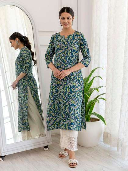 Nayo Ethnic Motifs
                        Printed Notched Neck Cotton Straight Kurta
