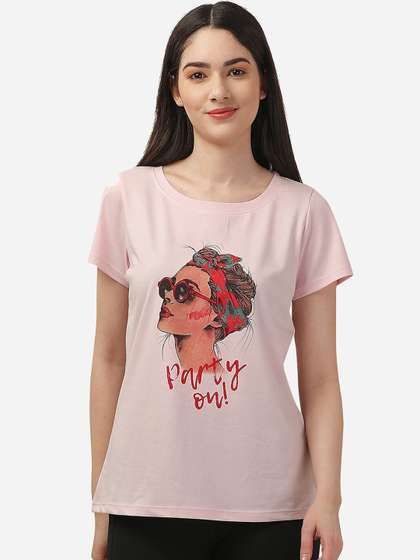 Soie Graphic
                          Printed Cotton Lounge T-Shirts