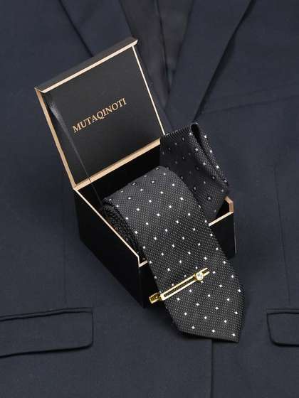 MUTAQINOTI Men Geometric
                    Printed Silk Formal Broad Tie with Tiepin &
                    Pocket Square