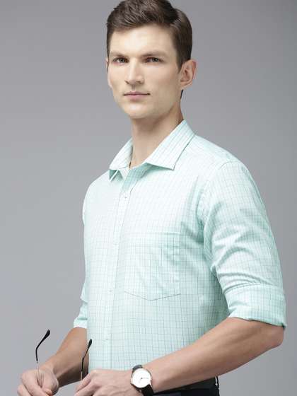 Park Avenue Slim Fit
                        Pure Cotton Checked Formal Shirt