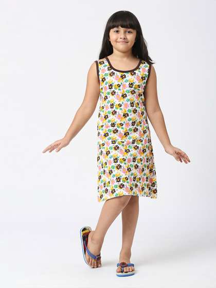 SINI MINI Girls Floral
                    Printed Pure Cotton Nightdress