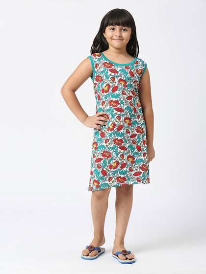 SINI MINI Girls Floral
                      Printed Pure Cotton Nightdress