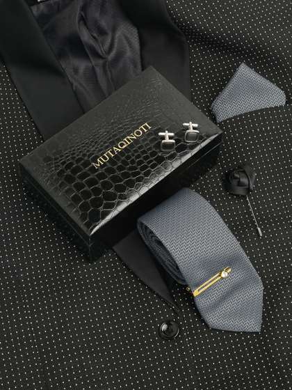 MUTAQINOTI Men Printed
                    Silk Formal Accessory Gift Set