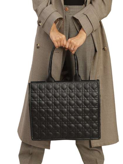MINI WESST Textured Bucket Tote Bag with Quilted
