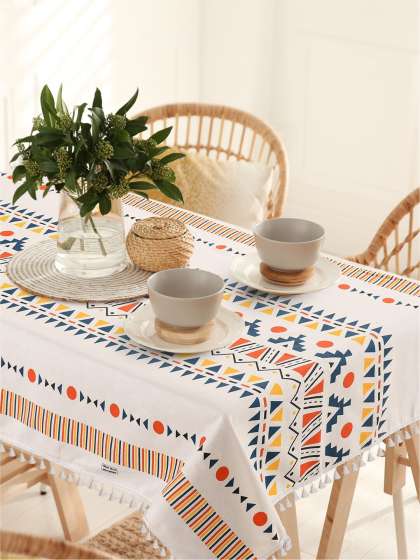 URBAN SPACE White Printed Pure Cotton 6-Seater Table Cover
