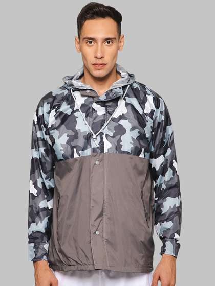 THE CLOWNFISH
                        Napoleon Men Printed Waterproof Double Coating
                        Reversible Rain Jacket