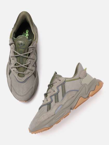 Price History of ADIDAS Originals Men OZWEEGO Sneakers