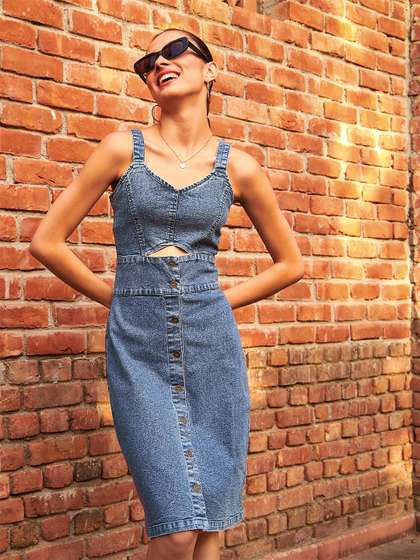 SASSAFRAS Blue
                        Cut-Out Denim Sheath Dress