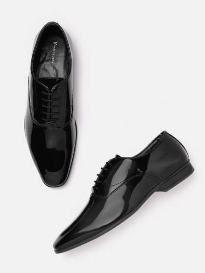 Van Heusen Men
                        Leather Oxford Round Toe Formal Shoes