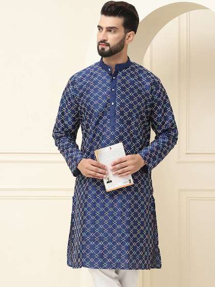 SOJANYA Embroidered Band Collar Kurta