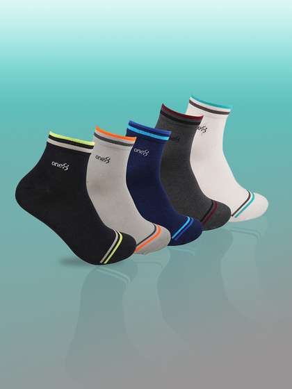 One8 Men Pack Of 5
                    Patterned Ankle-Length Socks