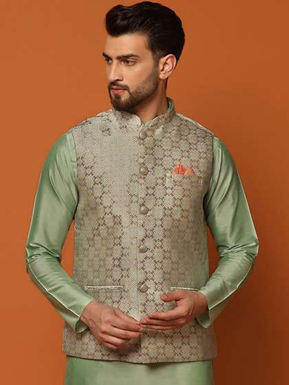 KISAH Men Textured
                        Zari Regular Fit Nehru Jacket