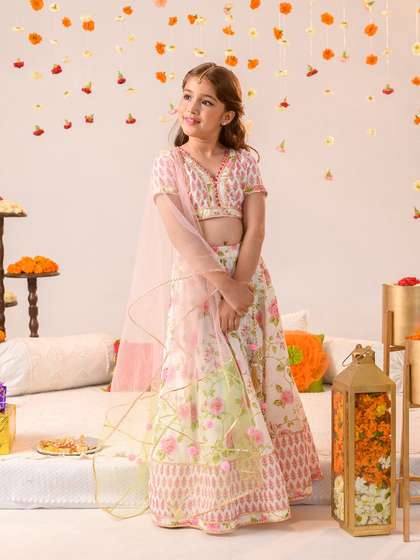 Pspeaches Girls Off
                    White And Pink Foil Cotton Lehenga Blouse Dupatta
                    Set