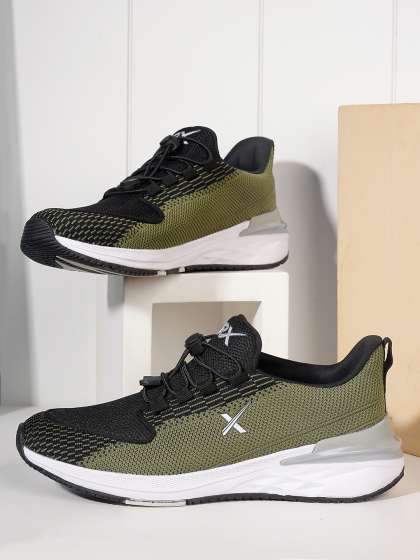 Price History of HRX by Hrithik Roshan Men Flyknit Training Shoes from Myntra 111 8139799