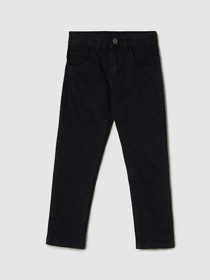 max Boys Mid-Rise
                    Regular Fit Cotton Jeans
