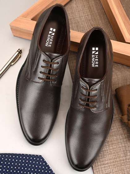 HERE&NOW Men
                        Brown Round Toe Formal Derbys