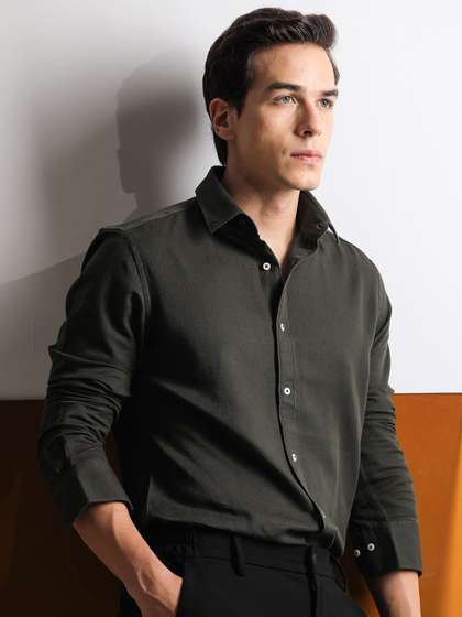 RARE RABBIT Men Olive Regular Fit Plain Casual Shirt