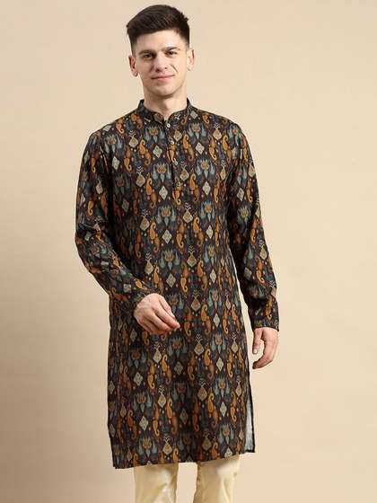 Amodh by Kisah Mandarin Collar Regular Kurta