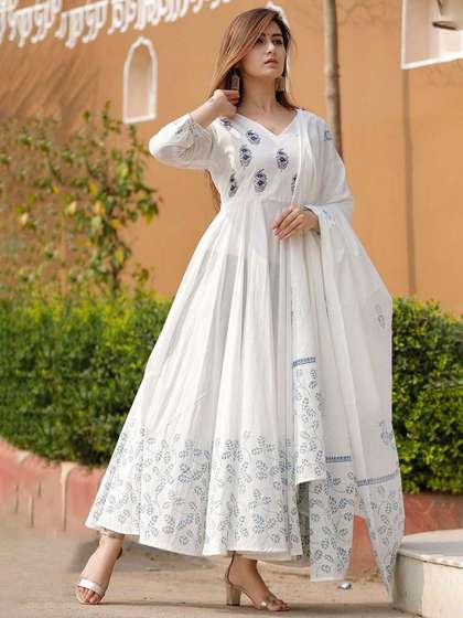 SkyaSia Floral Printed
                      Fit and Flare Midi Ethnic Dress With Dupatta