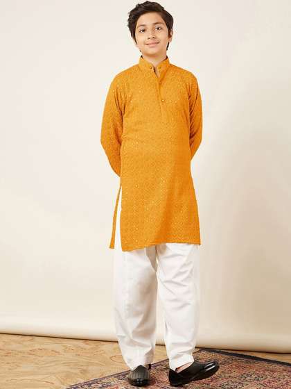 Aj DEZInES Boys Ethnic
                      Motifs Embroidered Thread Work Pure Cotton Kurta
                      with Pyjamas