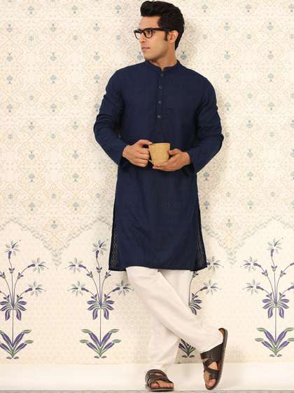 House of Pataudi Embroidered Kurta