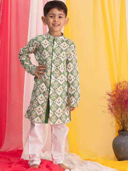 VASTRAMAY Boys Ethnic
                    Motifs Printed Regular Ikat Kurta With Pyjamas