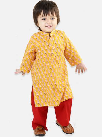 BownBee Boys Ethnic
                    Motifs Printed Regular Pure Cotton Kurta With
                    Pyjamas