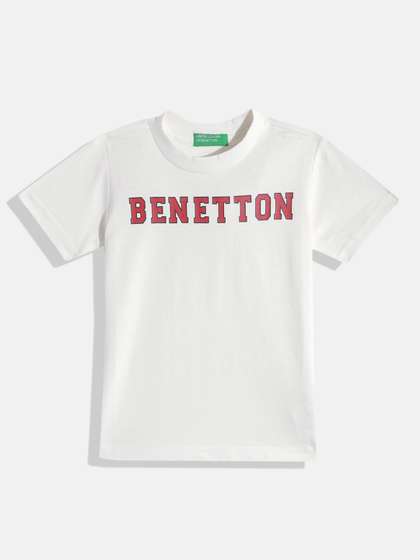 United Colors of
                      Benetton Boys Pure Cotton Brand Logo Printed
                      T-shirt