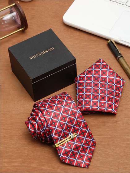 MUTAQINOTI Men Checked
                    Accessory Gift Set