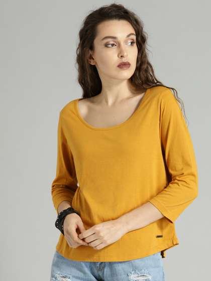 Roadster Women
                        Mustard Yellow Solid Round Neck T-shirt
