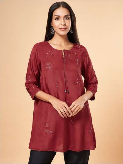 Marigold Lane Embroidered Ethnic Tunic