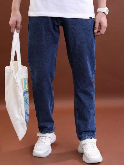 HIGHLANDER Men
                      Straight Fit Mid-Rise Light Fade Medium Shade
                      Clean Look Jeans