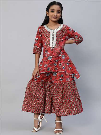 Aks Kids Girls Ethnic
                    Motifs Printed Cotton Basic Jumpsuit