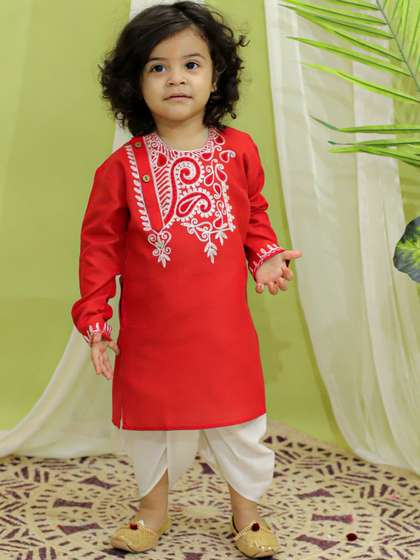 BownBee Boys Ethnic
                    Motifs Yoke Design Thread Work Pure Cotton Kurta
                    With Dhoti Pants