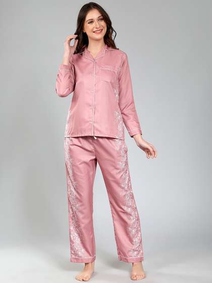 House of Comfort
                        Floral Printed Lapel Collar Night suit