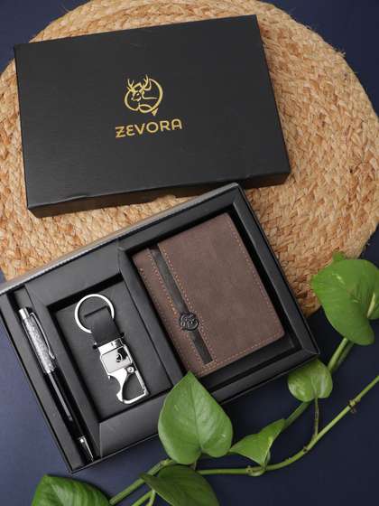ZEVORA Men Leather
                      Accessory Gift Set