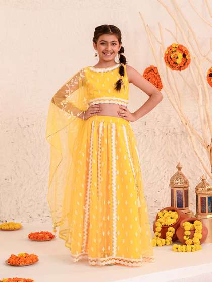 pspeaches Girls
                        Embroidered Thread Work Net Ready to Wear
                        Lehenga & Blouse With Dupatta