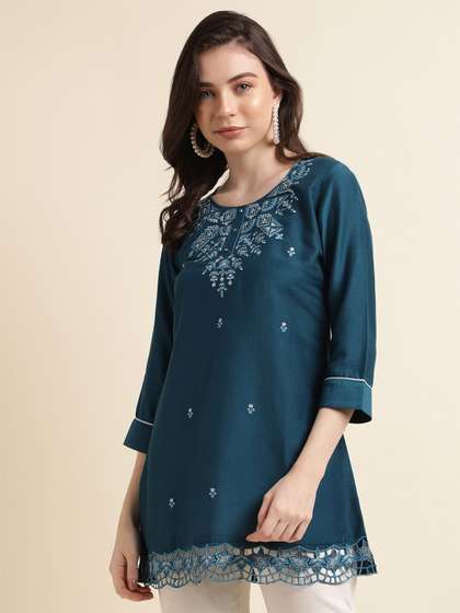 Sangria Ethnic Motifs Yoke Design Thread Work Thread Work Short Kurti