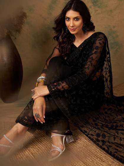 Sangria Floral
                          Embroidered Net Saree