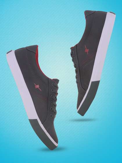 Sparx Men Canvas Comfort
                    Insole Contrast Sole Sneakers