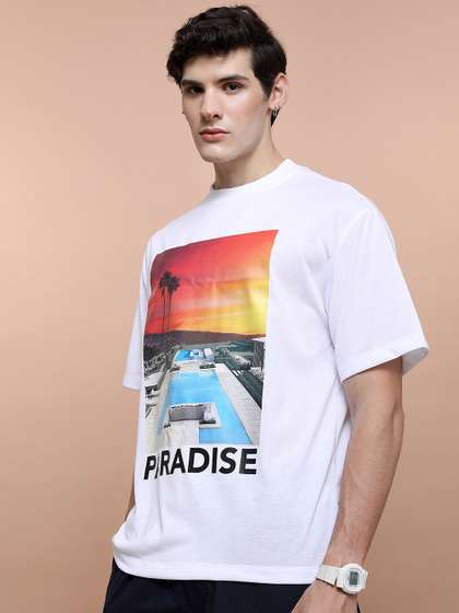 HIGHLANDER Unisex
                        Printed Extended Sleeves Drop-Shoulder Oversized
                        T-shirt