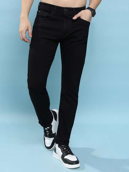 HIGHLANDER Men
                        Tapered Fit Clean Look Stretchable Skinny Fit
                        Jeans