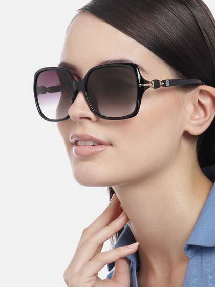 Carlton London Women
                        Blue Lens & Black Oversized Sunglasses with
                        UV Protected Lens