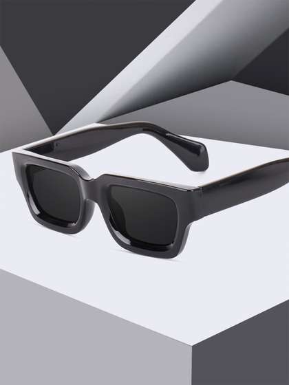 Peter Jones Eyewear
                        Unisex Square Sunglasses With UV Protected Lens
                        3659B