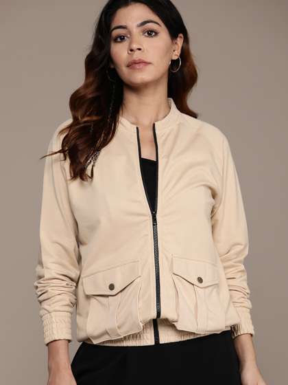 Roadster Women Solid
                        Sweatshirt