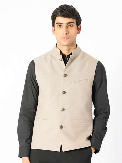 RARE RABBIT Men Cerny Jacquard Bandhgala