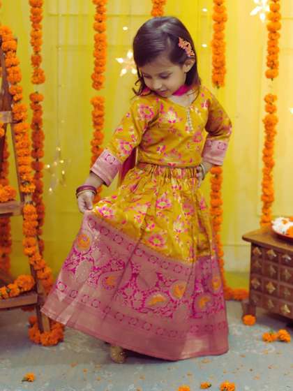 BownBee Girls Printed
                      Ready to Wear Lehenga & Blouse With Dupatta